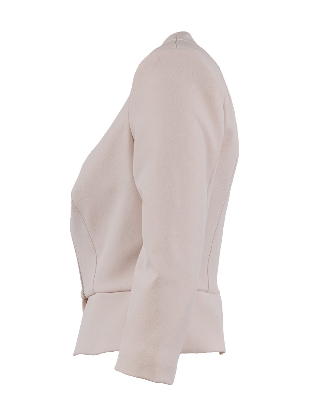 shop ELISABETTA FRANCHI Saldi Giacca: Elisabetta Franchi giacca in doppio crepe.
Girocollo.
Chiusura centrale con zip a maxi tiretto catena e logo tridimensionale in oro.
Vestibilità aderente.
Manica a ¾.
Composizione: 97% Poliestere 3% Elastan.
Fabbricato in Italia.. GI00221E2-193 number 2186027